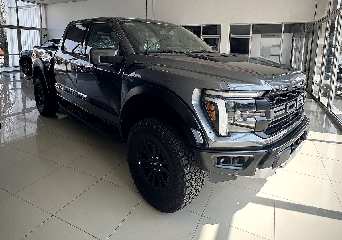 Ford F-150 Raptor