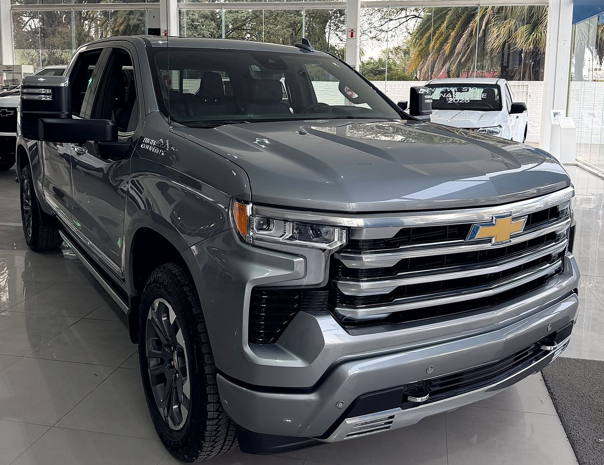 Chevrolet Silverado High Country